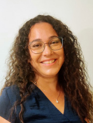 יפה סטוקאר